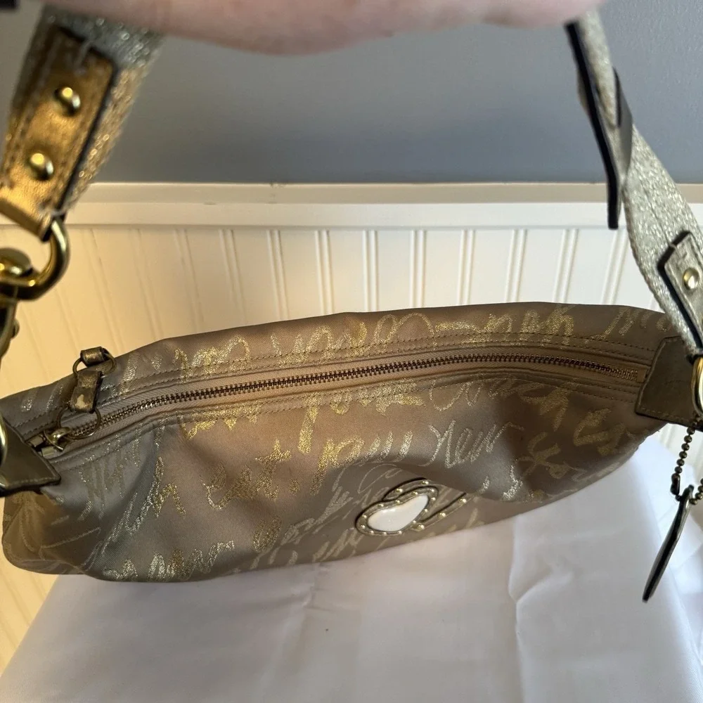 Coach Ltd Ed Poppy Lurex Script F17472 Hobo Shoulder Bag Gold Jacquard & Leather